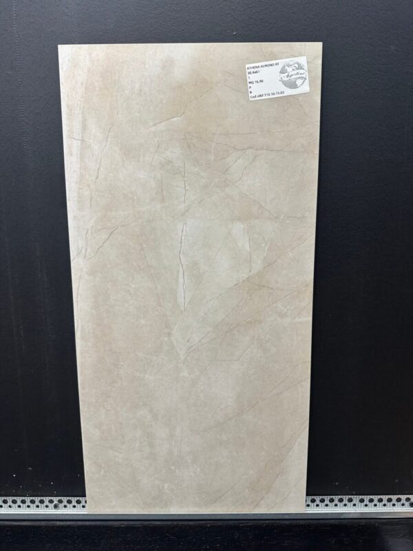 Piastrella “Athena Almond" 30,4x61