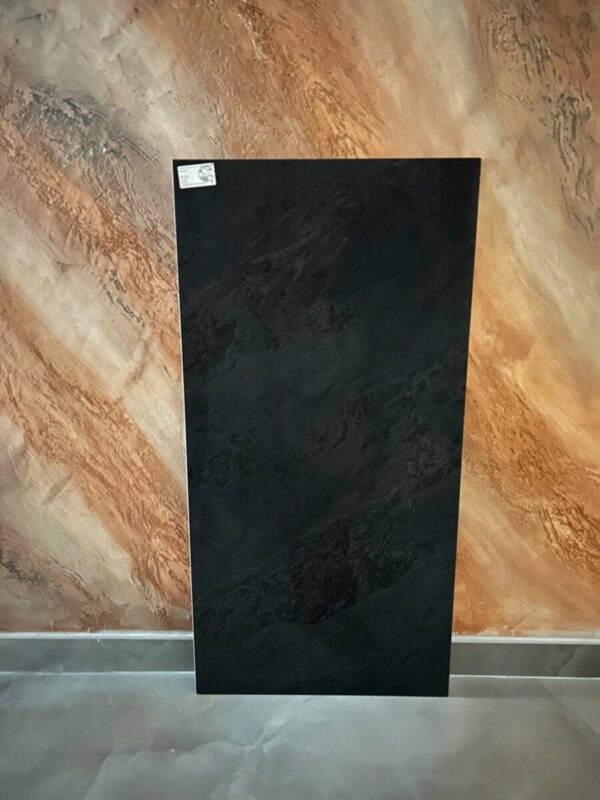 Piastrella “Istinto Black Lap”