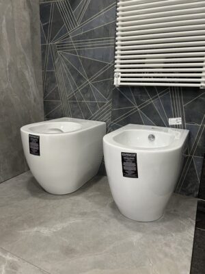 Sanitari a terra - "Like" Bianco Lucido