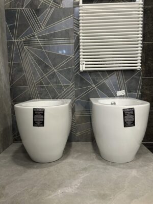 Sanitari a terra - "Like" Bianco Lucido