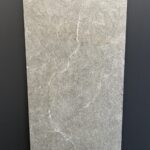 Piastrella "Holystone Dark"
