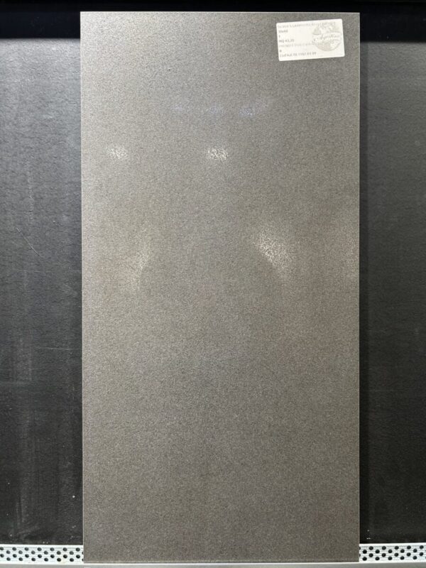 Piastrella "Silver S Graph Liscio"
