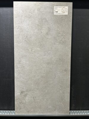 Piastrella "S.Remy Grigio Lapp"