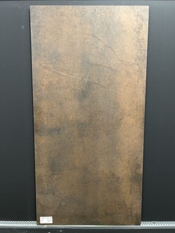 Piastrella "Mineral Corten"