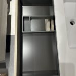Mobile da bagno sospeso "Cubik" Chiaro