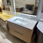 Mobile da bagno sospeso "Linea 1" Larice Marino