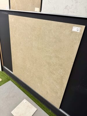 Piastrella “Absolut Beige"