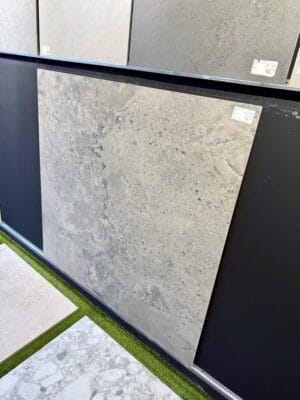 Piastrella “PTR Viva Grey 3D 120x120"