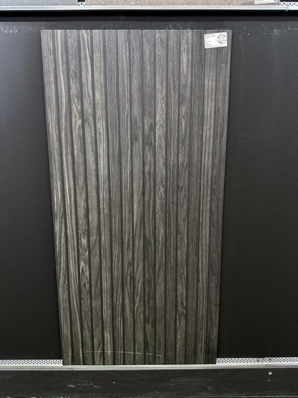 Piastrella "Blk Wood Look"