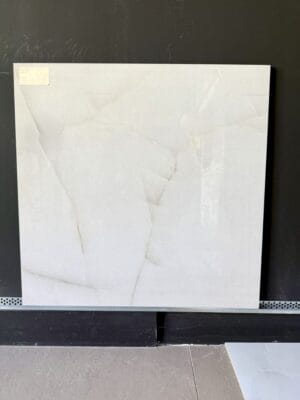 Piastrella “MRBL Onix Pearl Levigato"