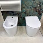 Sanitari a terra - "Uno Mini" Bianco Lucido