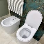 Sanitari a terra - "Uno Mini" Bianco Lucido