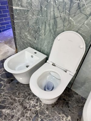 Sanitari a terra - "Flut" Bianco Lucido