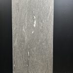 Piastrella "Alpine Deep Grey Vein 3D"