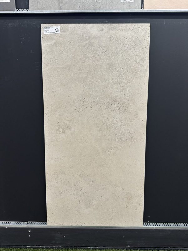 Piastrella "Royal Travertino Ebur Cross" 60x120