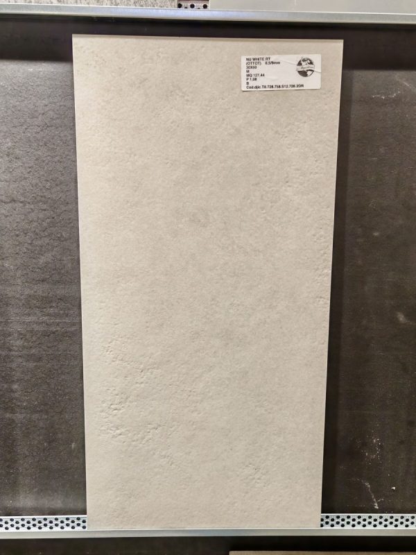 Piastrella "Nu White"
