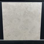 Piastrella "Travertino Ebur Cross" 120x120