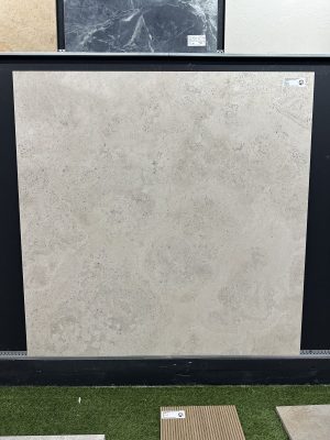 Piastrella "Travertino Ebur Cross" 120x120