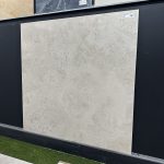 Piastrella "Travertino Ebur Cross" 120x120
