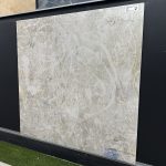 Piastrella "Action Paint Light White"