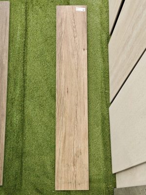 Piastrella “Nordik Wood Gold R11"