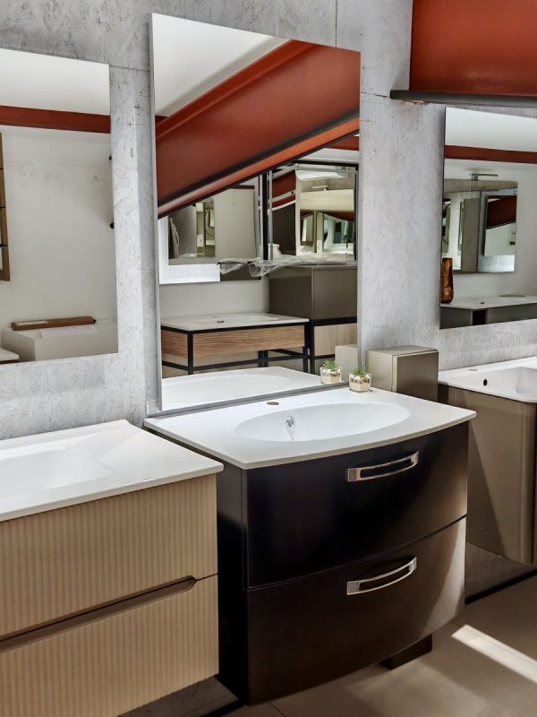 Mobile da bagno sospeso "Confort" Finitura Nero Lucido 75x52