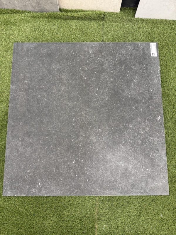 Piastrella "Belgian Stone Black R11"