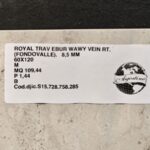 Piastrella "Royal Trav Ebur Wawy Vein"