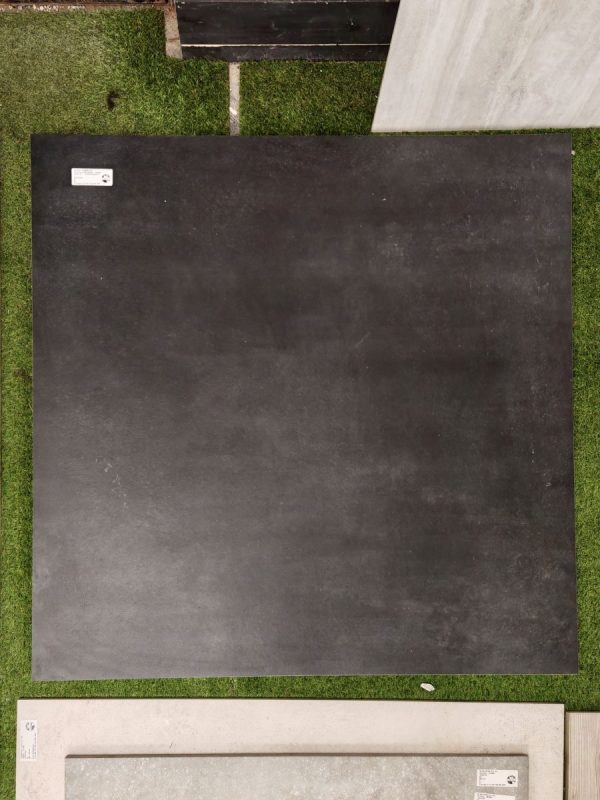 Piastrella “Boost Tarmac"