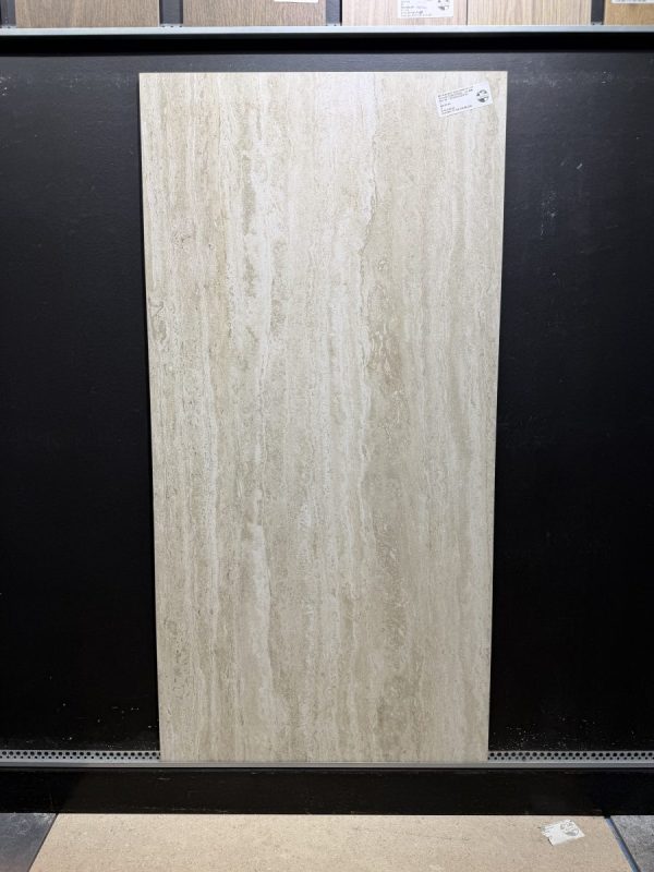 Piastrella "Mt Walnut Vein R11"