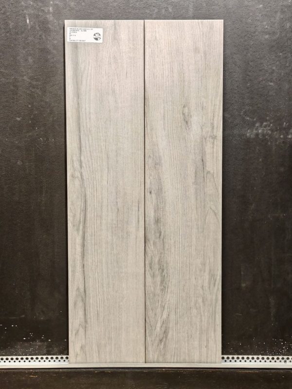 Piastrella "Nwood Silver Grip R11"