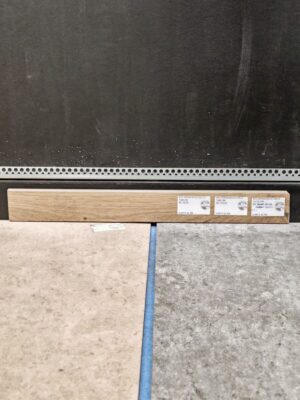 Battiscopa “Springwood Miele"