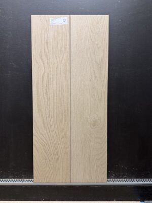 Piastrella "Rovere Chiaro Nat"