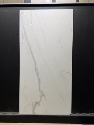 Piastrella "Classy Ice White"