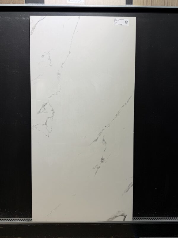 Piastrella "Statuario Grigio Lux"