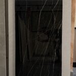 Piastrella "Rimini Black Brill Gold Lux"