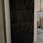 Piastrella "Rimini Black Brill Gold Lux"